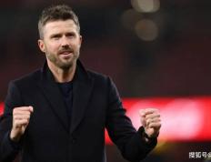 世界杯-曼联提出3400万英镑“报价”，纽卡斯尔球星跻身转会热门人选，转会优势引发热议